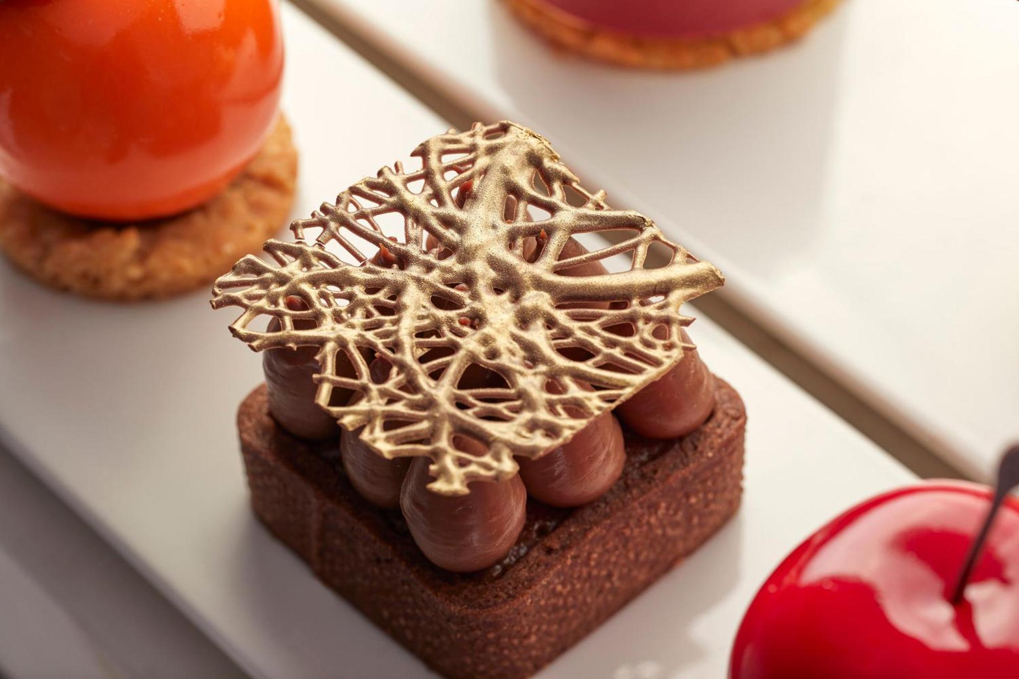 Mandarin Oriental, Santiago Hotel Ngoại thất bức ảnh A chocolate snowflake