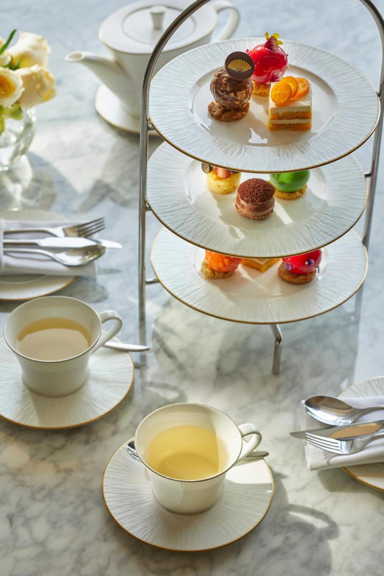 Mandarin Oriental, Santiago Hotel Ngoại thất bức ảnh Afternoon tea at the Ritz