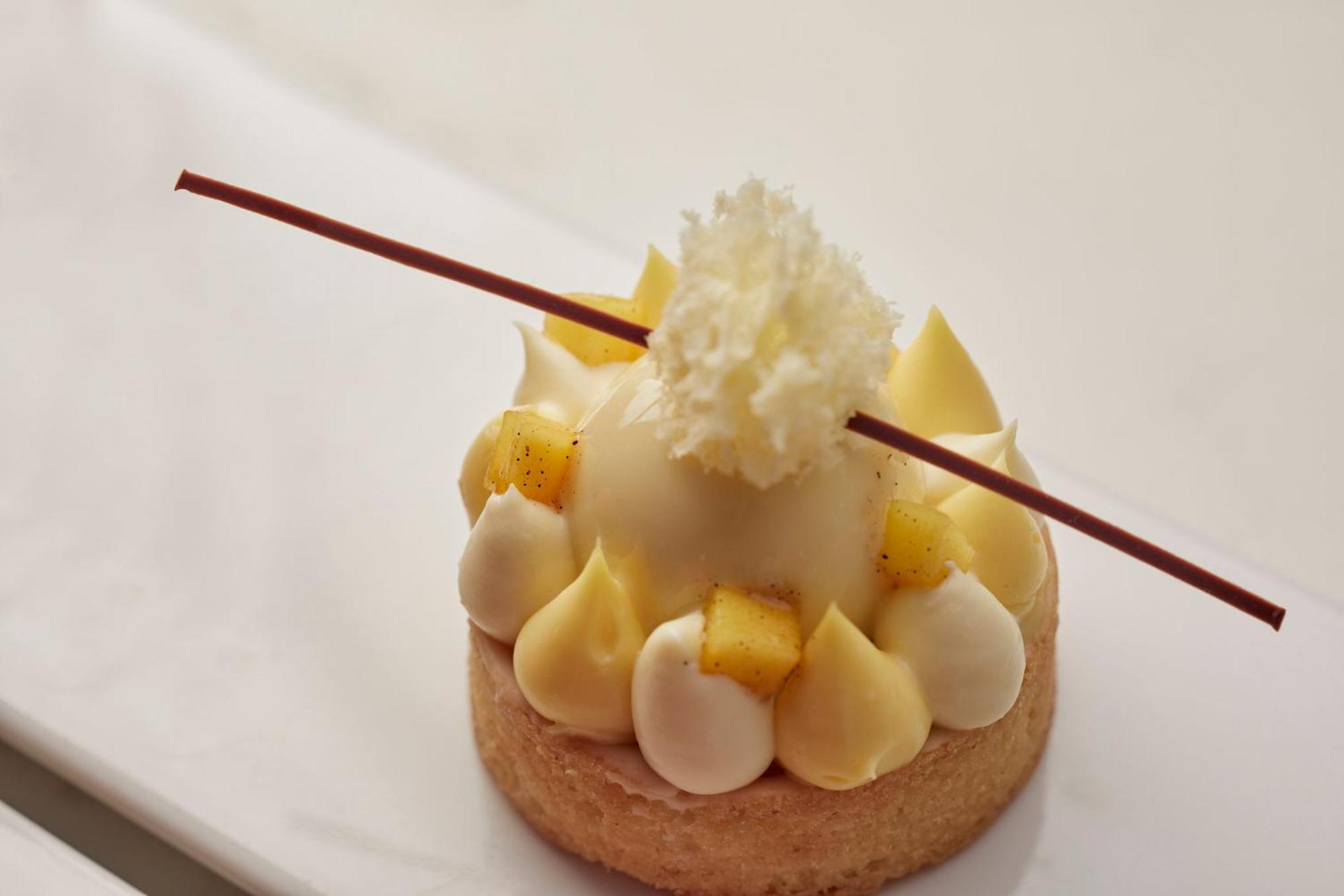 Mandarin Oriental, Santiago Hotel Ngoại thất bức ảnh A lemon tart